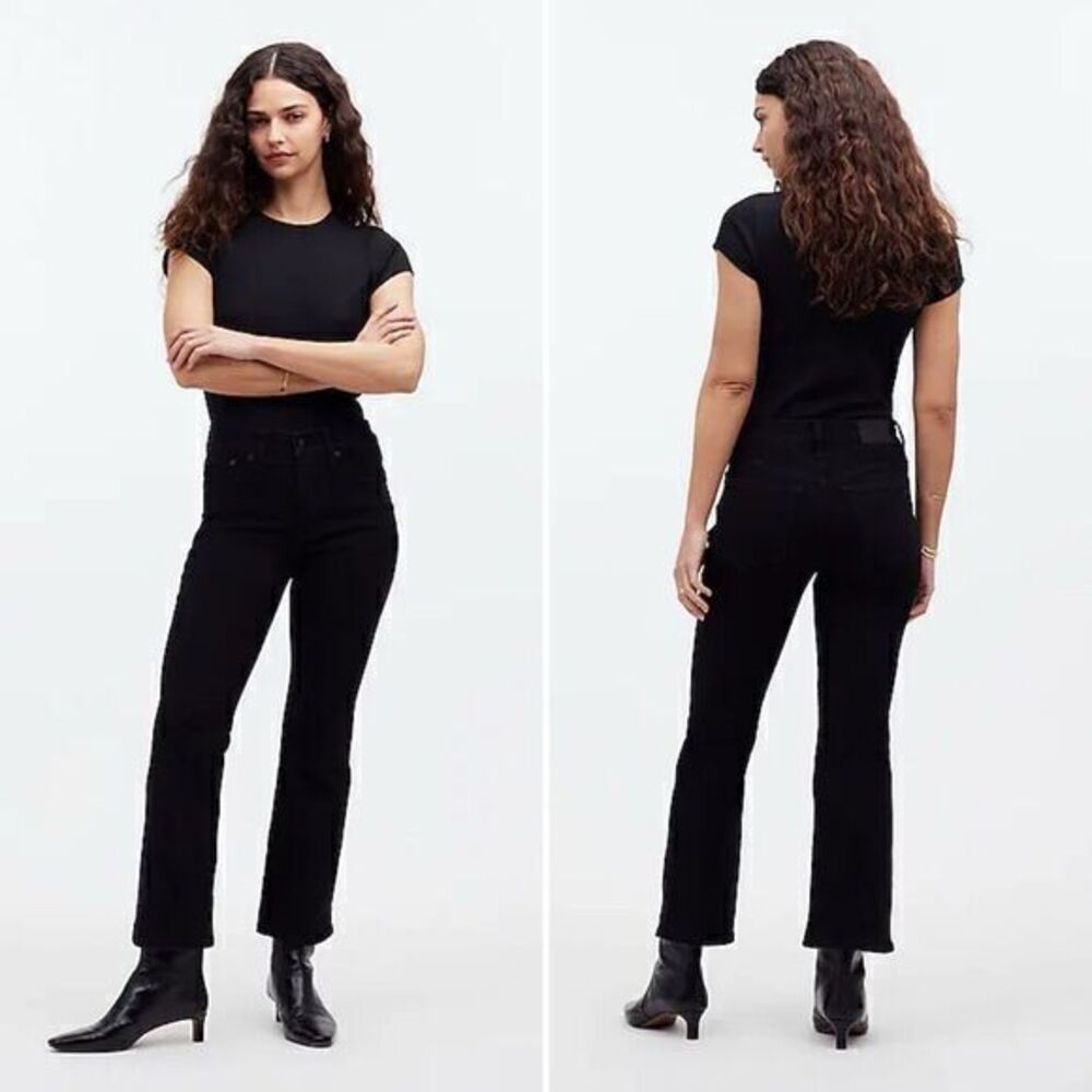 Madewell Petite Kick Out Crop Jeans in Black Rinse Wash Size 27